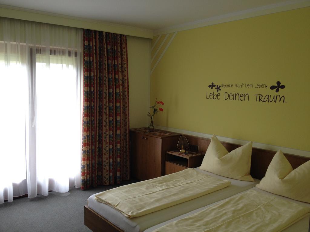 Pension Seerose Drobollach am Faakersee Room photo