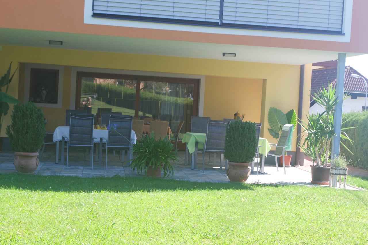 Pension Seerose Drobollach am Faakersee Exterior photo
